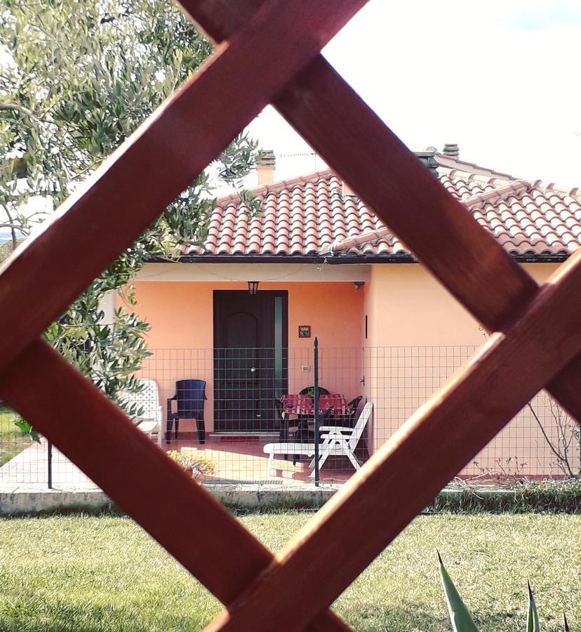 Residence Ai Campi Da Golf Saturnia Exteriör bild