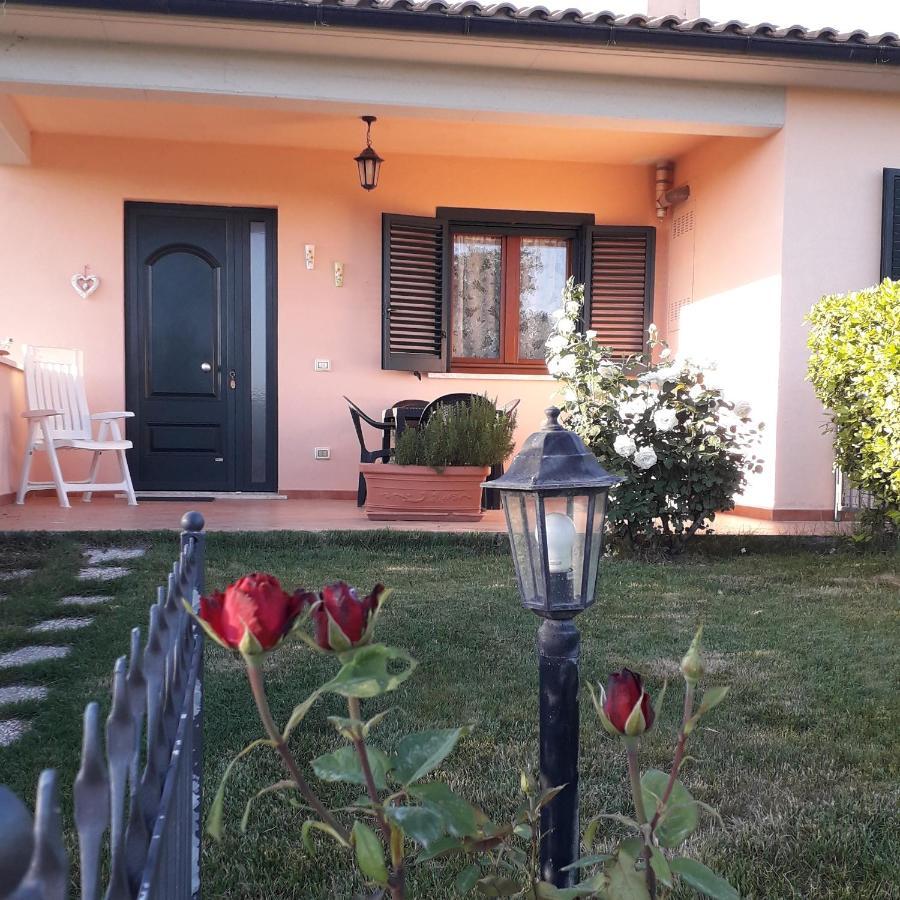 Residence Ai Campi Da Golf Saturnia Exteriör bild